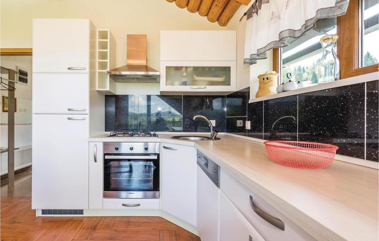 3 Bedroom Nice Home In Moravice Exterior foto